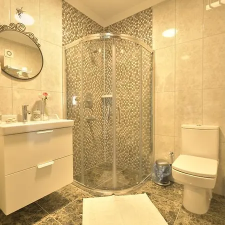 فندق Niluefer Butik (adults Only) *