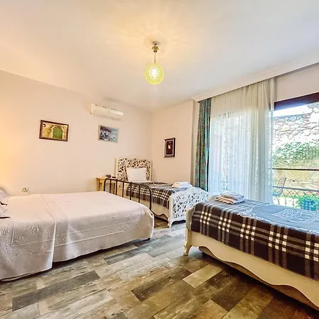 Niluefer Butik (adults Only) Ayvalı