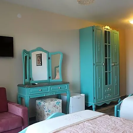 Niluefer Butik (adults Only) Ayvalı