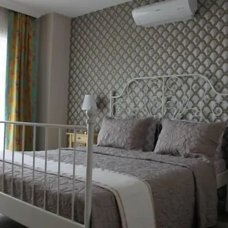 Niluefer Butik (adults Only)