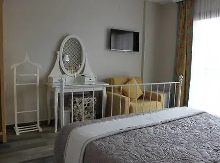 Niluefer Butik (adults Only) *