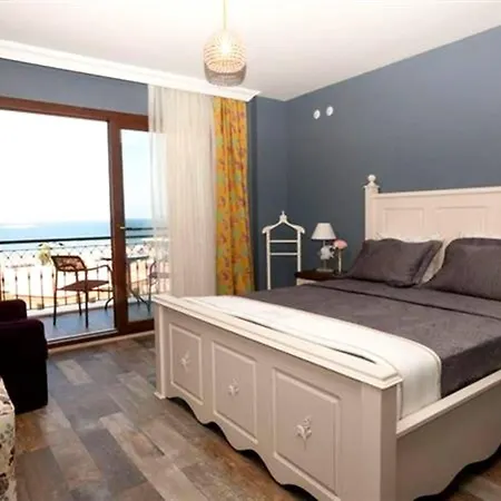 Niluefer Butik (adults Only)